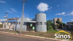 Prédio comercial no bairro Ideal 