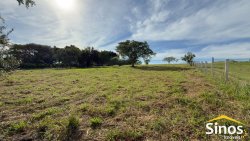 Terreno de 4.929,628 m² em Lomba Grande 