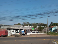 Terreno com construção no bairro Rondônia 