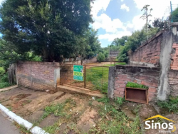 Terreno com 330m² no bairro Guarani