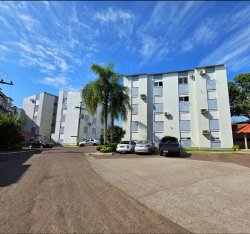 Apartamento com 02 dormitórios no Condomínio Barão do Rio Branco