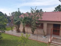 Casa na região central de Lomba Grande 