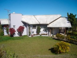 Sítio de 5.320 m² em Lomba Grande