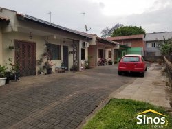 Casa com 03 dormitórios no condomínio das Margaridas 