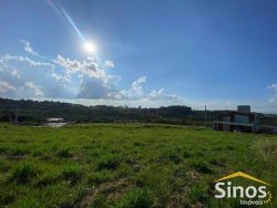 Terreno com 250m² no Condomínio Moradas da Lomba