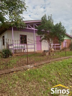 Terreno com casa no bairro Feitoria 