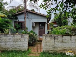 Chalé com 02 dormitórios no bairro Feitoria