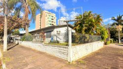 Terreno de esquina com 396m² no bairro Pátria Nova