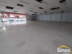 Prédio comercial com 600m² no bairro Ideal
