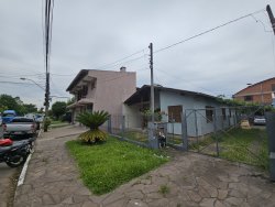 Casas com 02 dormitórios no bairro Liberdade