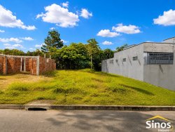 Terreno com 302m² no Loteamento Chácara Hamburguesa
