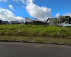Terreno com 300m² no Loteamento Chácara Hamburguesa