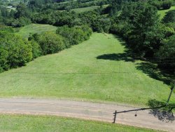 Terreno com 1000m² no Condomínio Country Village