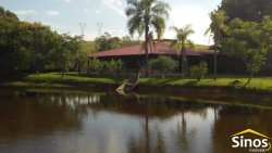 Lindo sítio de 2,5 hectares em Lomba Grande
